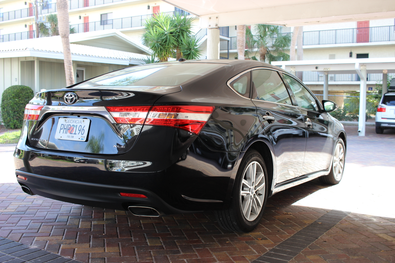 Illustration for article titled Backseat Rental Review: 2015 Toyota Avalon